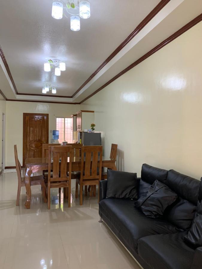 Bungalow de 100 m² con 2 habitación/es y 1 baño/s de uso privado, en Galas Dipólog Exterior foto