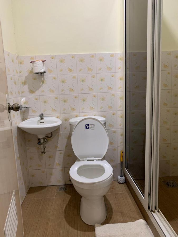 Bungalow de 100 m² con 2 habitación/es y 1 baño/s de uso privado, en Galas Dipólog Exterior foto