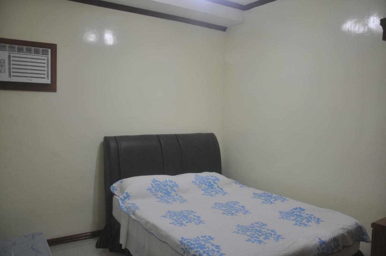 Bungalow de 100 m² con 2 habitación/es y 1 baño/s de uso privado, en Galas Dipólog Exterior foto