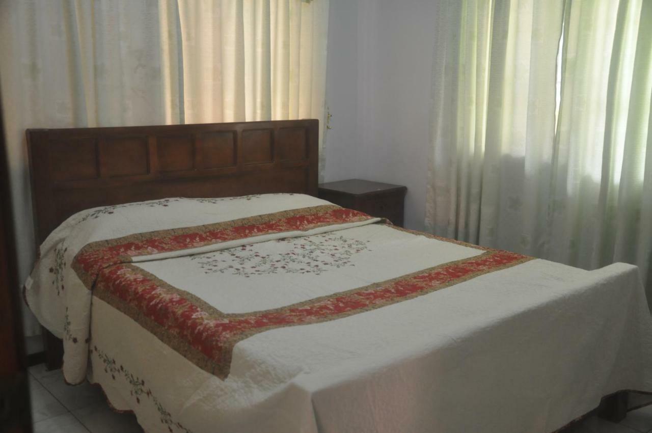 Bungalow de 100 m² con 2 habitación/es y 1 baño/s de uso privado, en Galas Dipólog Exterior foto